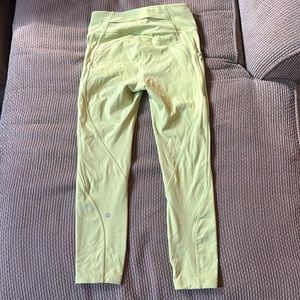 Women’s lululemon leggings size 6